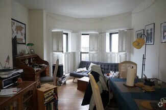 Building Photo - 531 Beacon St