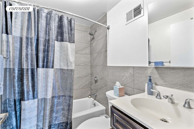 Building Photo - 39-30 62nd St