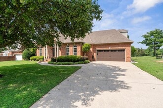Building Photo - 375 Natchez Trace Ct