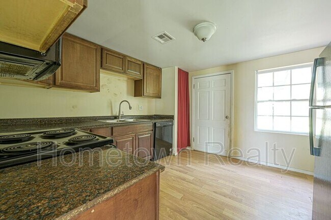 Foto del edificio - 2312 SE 11th St