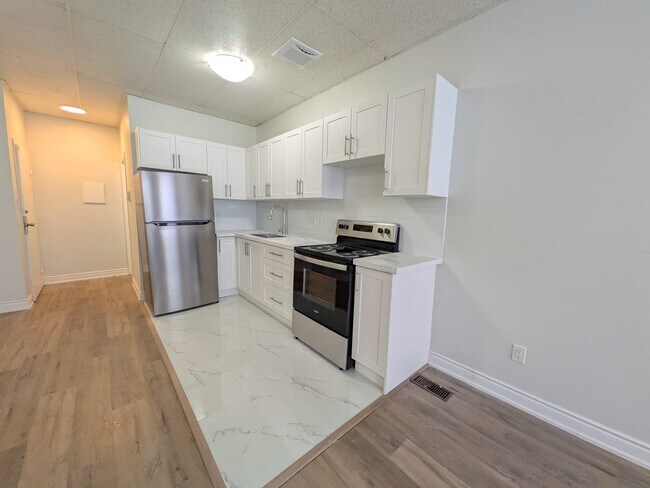 Photo du bâtiment - 317 Front St