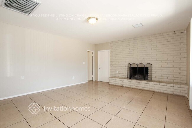 Foto del edificio - 1143 E Caldwell St