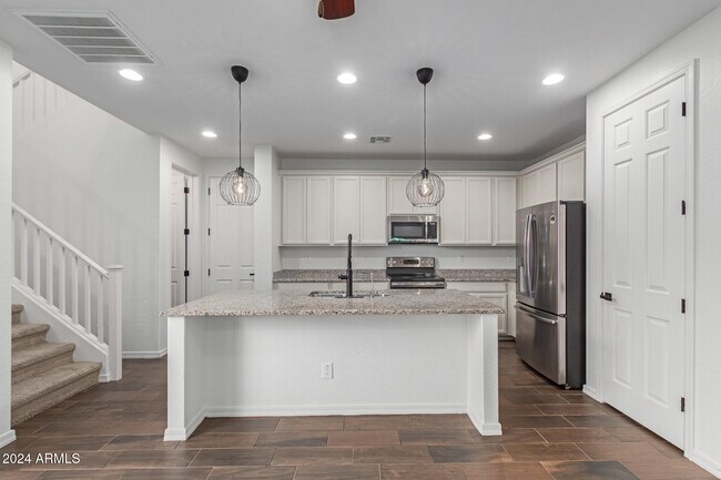 Foto del edificio - 3679 E Perkinsville St