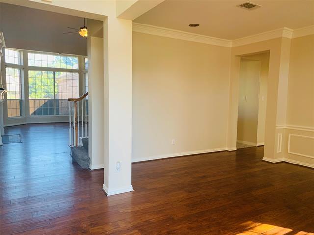 Foto del edificio - 5814 Onion Creek Dr