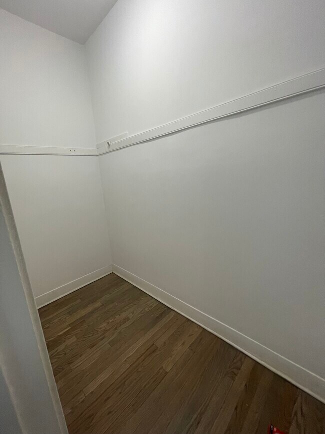 Foto del edificio - 3908 W Roscoe St