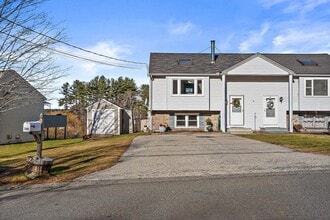 Building Photo - 74 Derryfield Rd