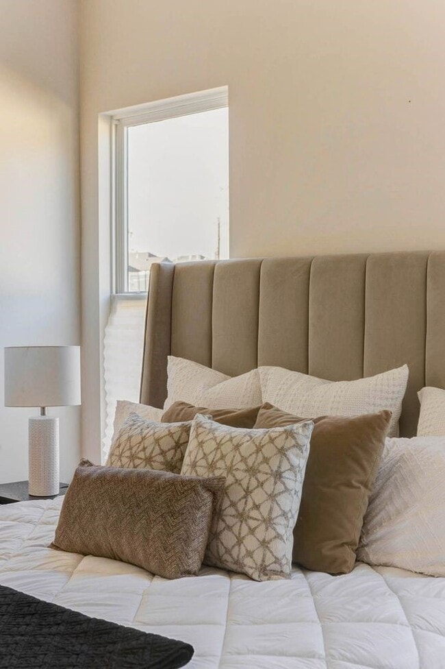 Foto del edificio - 4805 Paula St