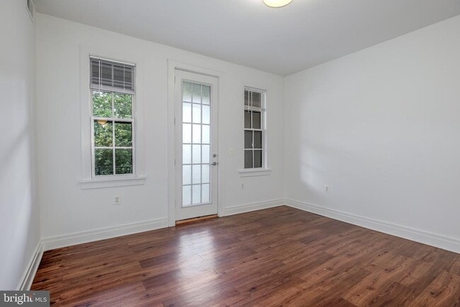 Foto del edificio - 3625 16th St NW