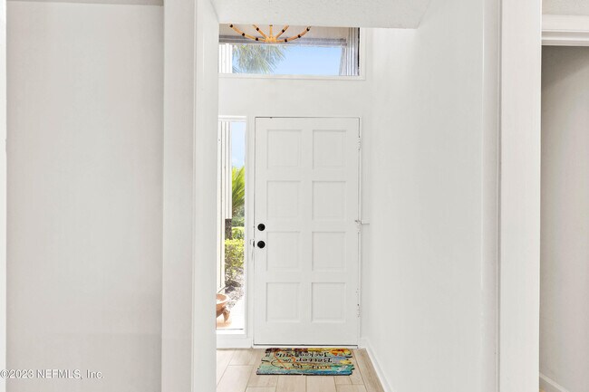 Foto del edificio - 9986 Sawgrass Dr E