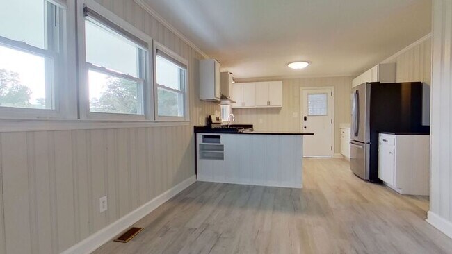 Foto del edificio - 3101 Brentwood Rd