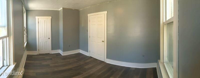 Primary Photo - 2 br, 1 bath Apartment - 427 1/2 Queen Street