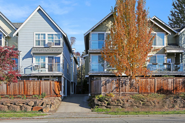 Foto del edificio - 5030 Delridge Way SW
