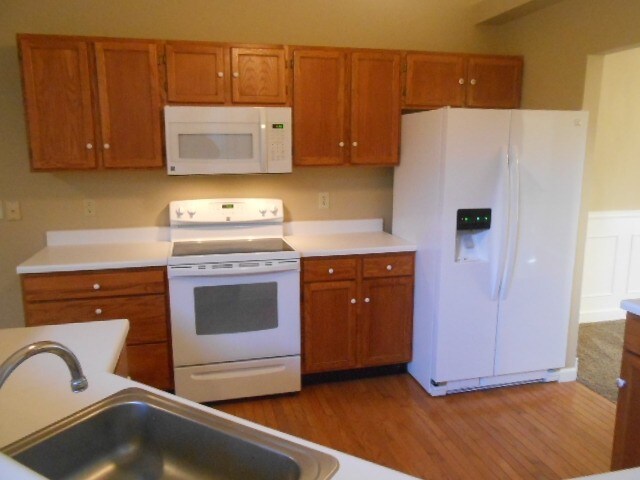Foto del edificio - 2574 Harborridge Ct