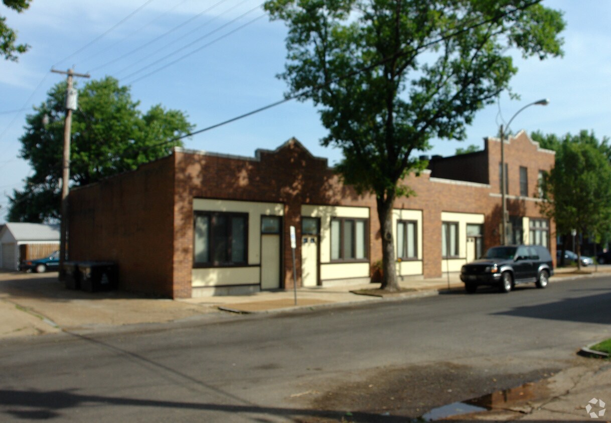 Foto del edificio - 1000 Bates St