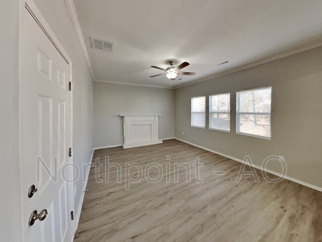 Building Photo - 263 Elm Forest Way
