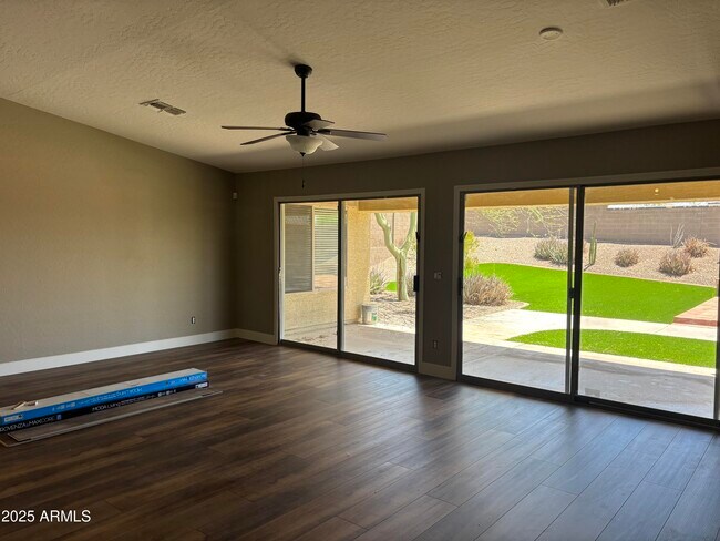 Building Photo - 17553 W Polaris Dr