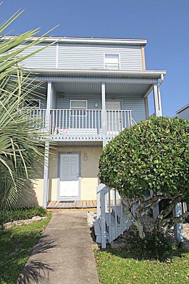 Building Photo - 330 Bluefish Dr