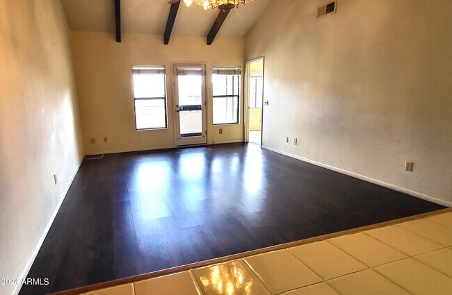 Building Photo - 11666 N 28th Dr