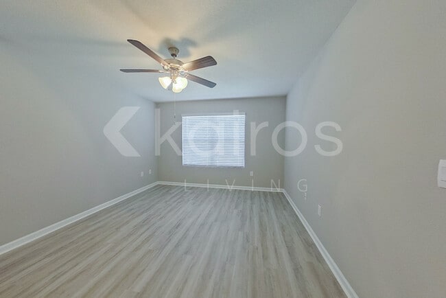 Building Photo - 160 Swallowtail Ln