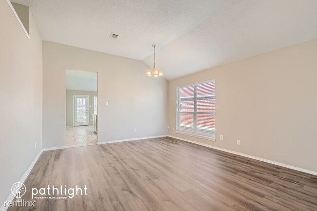 Building Photo - 2809 Hidden Springs Dr UNIT