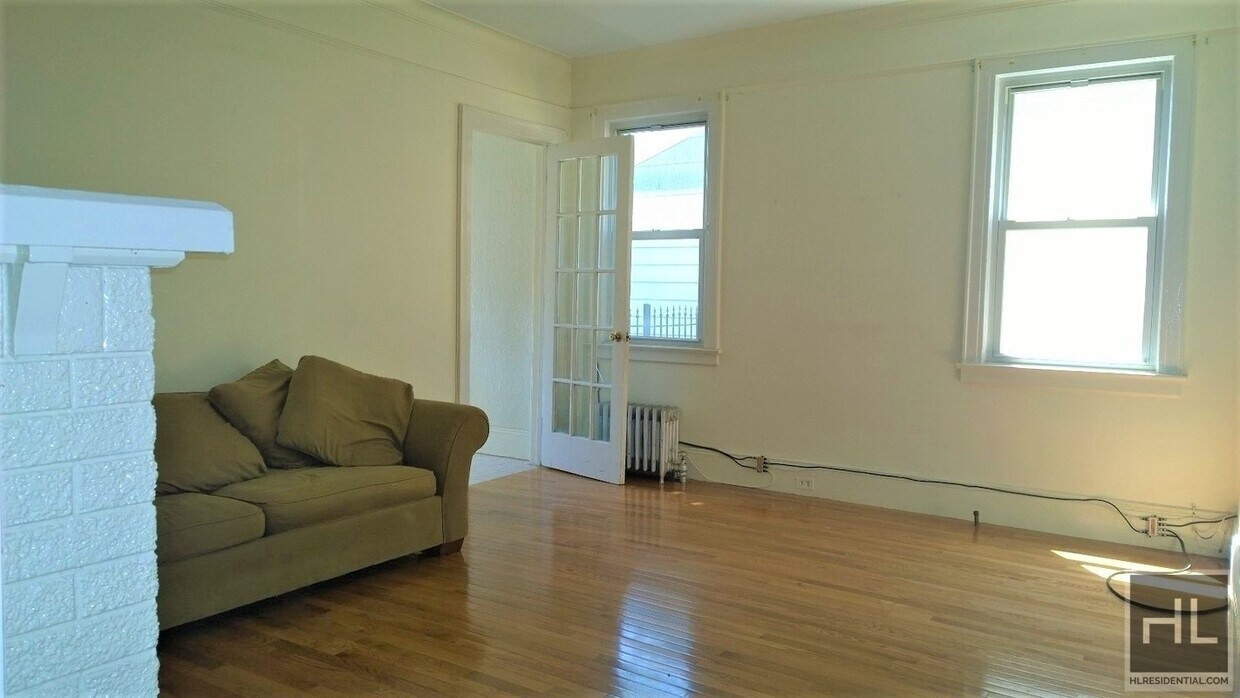 Primary Photo - 475 Lenox Rd