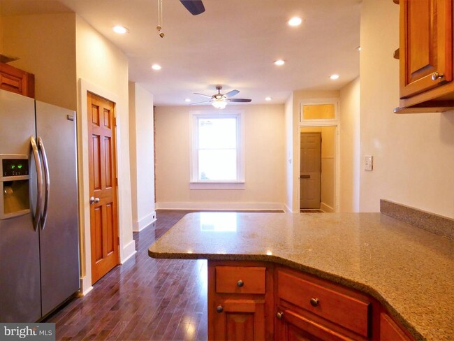 Foto del edificio - 422 N 31st St