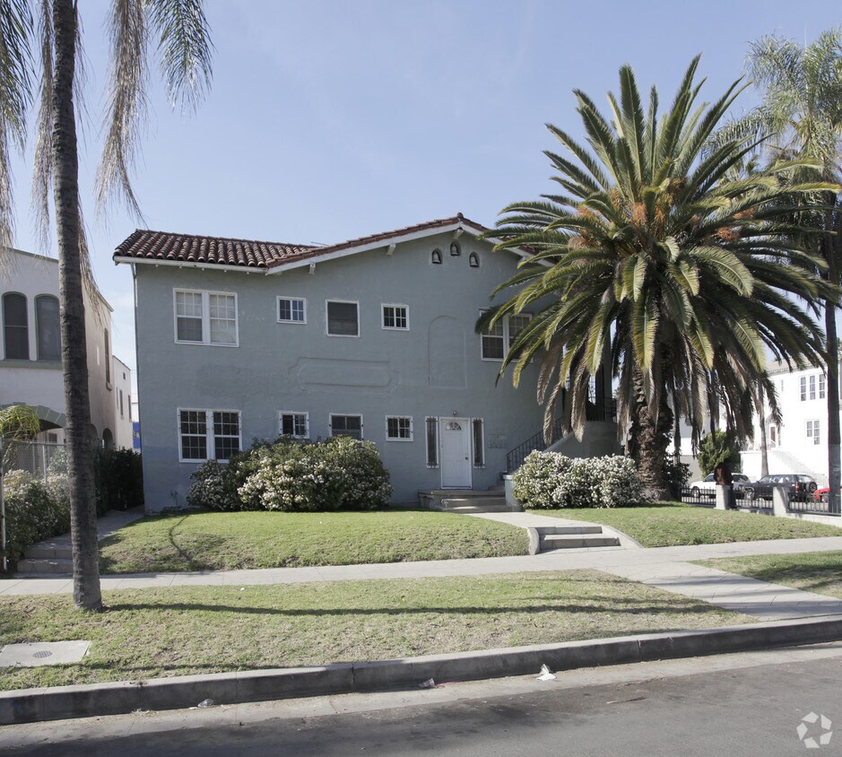 Foto del edificio - 3736-3748 W 1st St