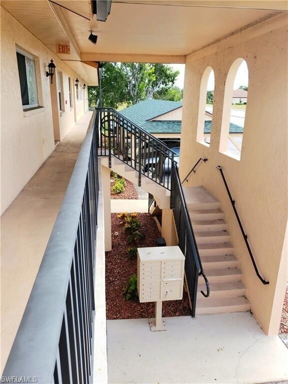 Building Photo - 1429 Cape Coral Pkwy W