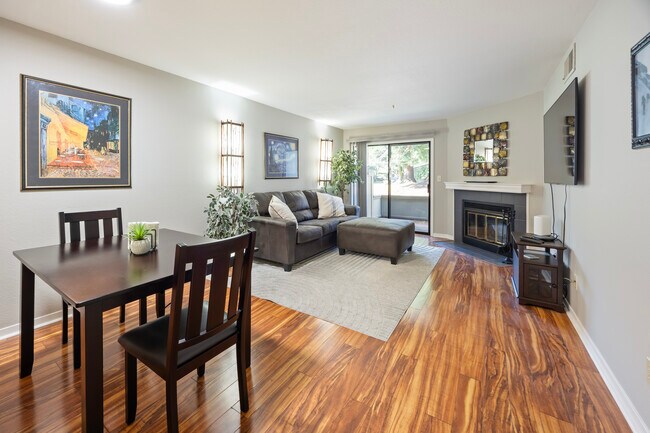 Foto del edificio - 198 Oriole Cir