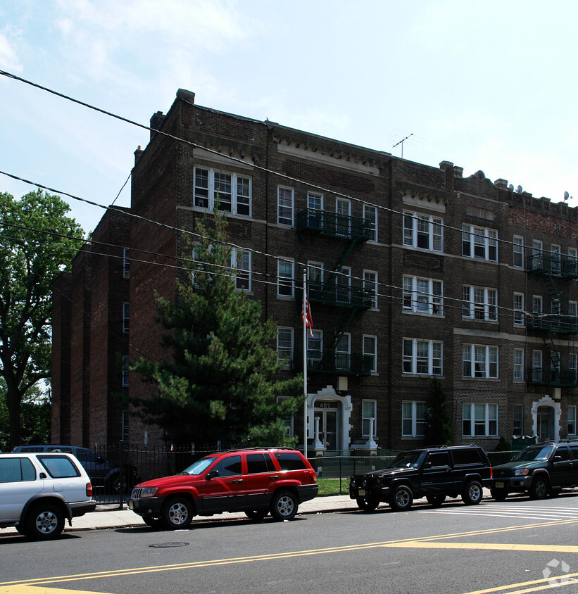 Foto del edificio - 457 Mount Prospect Ave