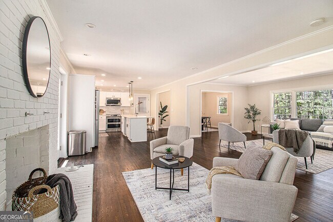 Foto del edificio - 9640 Cedar Grove Rd