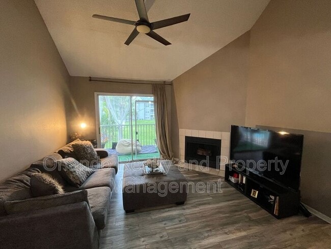 Foto del edificio - 6088 Westgate Dr