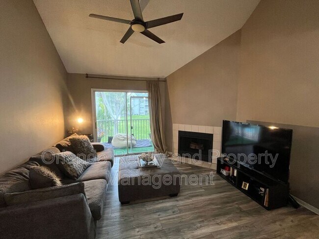 Building Photo - 6088 Westgate Dr