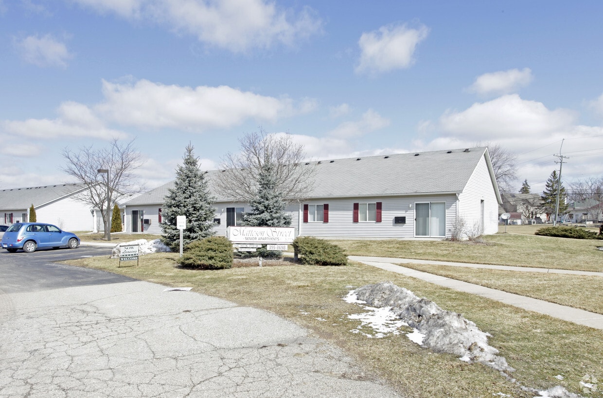 Building Photo - Matteson Street Apartments