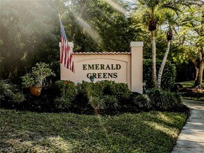 Building Photo - 732 Woodshire Ln