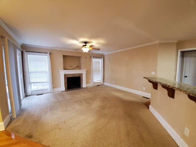 Building Photo - 57 Cross Roads Ct