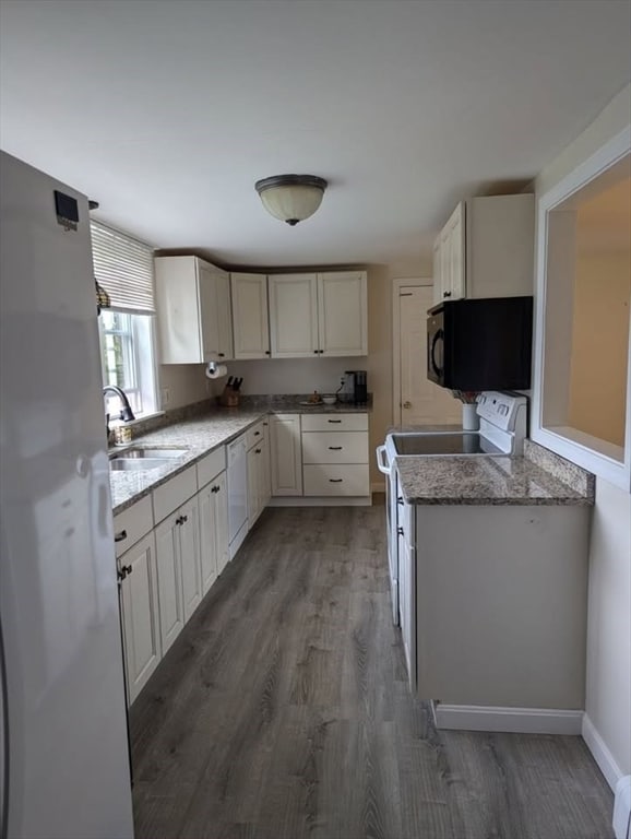 Building Photo - 95 Providence St