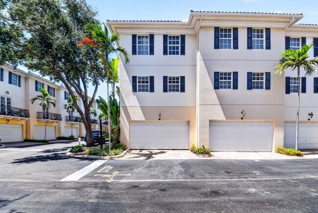 Foto del edificio - 2502 N Dixie Hwy