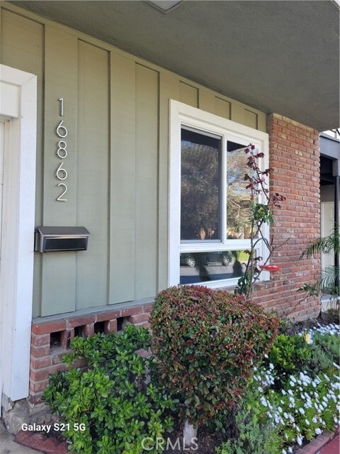 Building Photo - 16862 Coach Ln