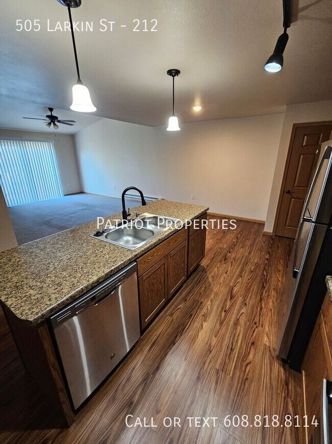 Foto del edificio - 505 Larkin St