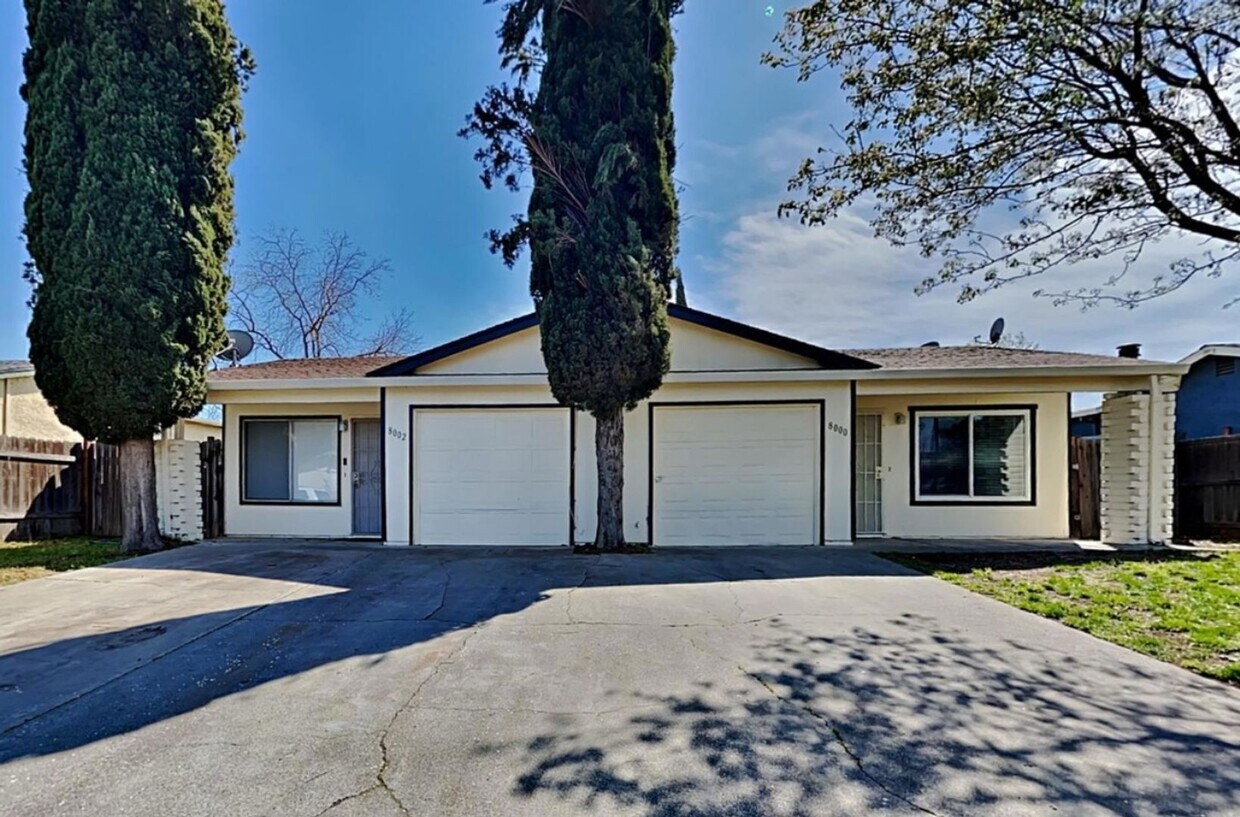 Foto principal - 68th Ave