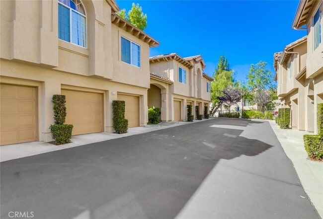 Foto del edificio - 54 Waxwing Ln
