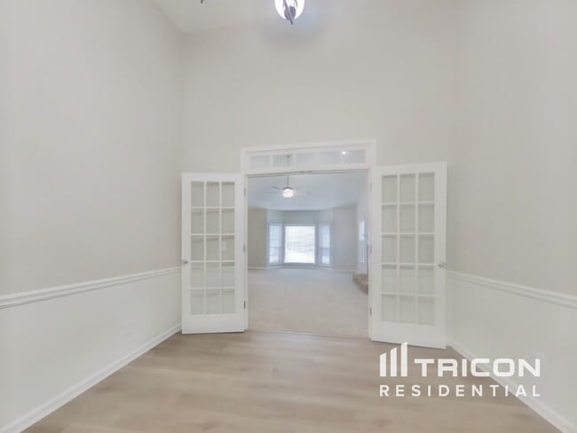 Foto del edificio - 2030 Township Dr