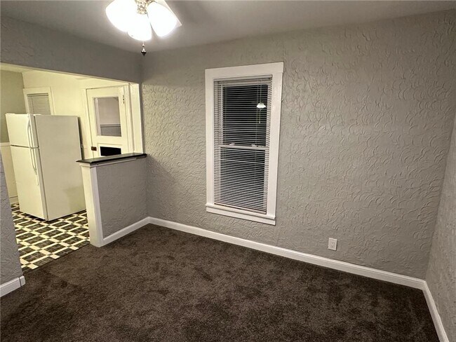 Foto del edificio - 2718 Hayes St NE