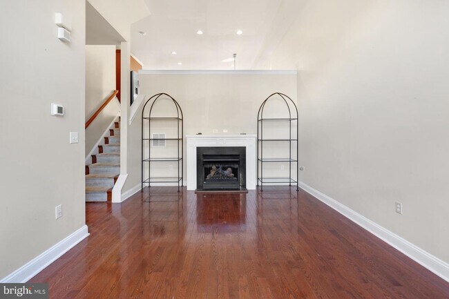 Foto del edificio - 10 Queen St