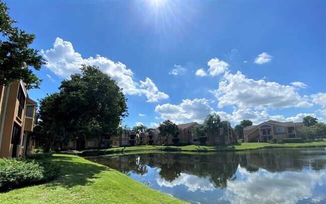 Foto del edificio - 420 SW 83rd Way
