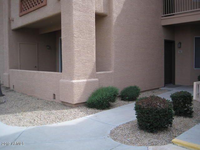 Building Photo - 2929 W Yorkshire Dr