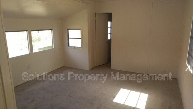 Foto del edificio - 945 N Tropical Trail