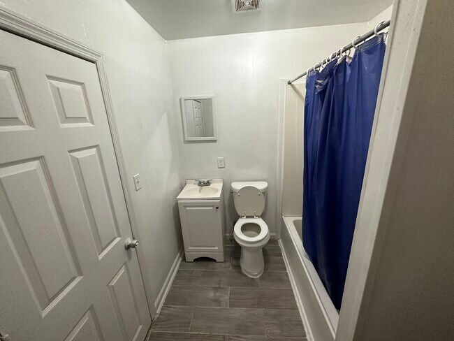 Foto del edificio - 3815 Saint Charles Pl