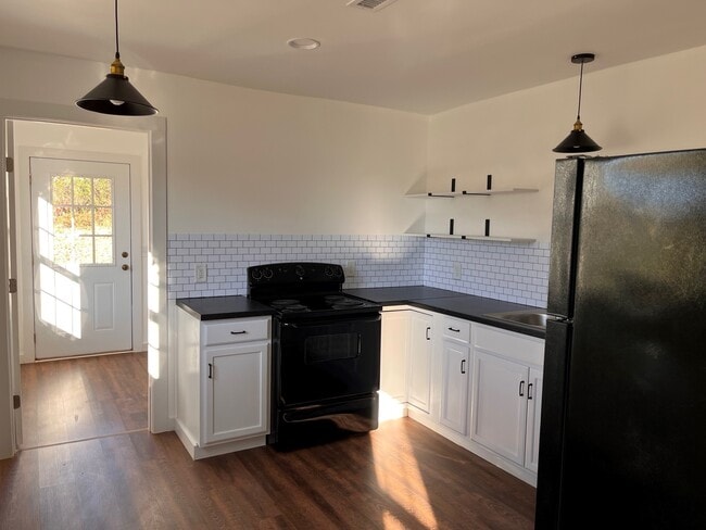 Cocina - 238 Georgia St